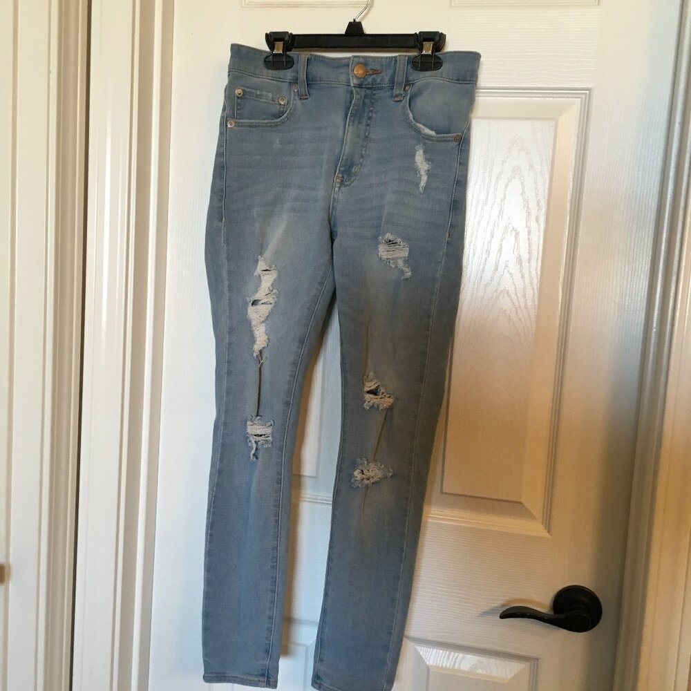 Aeropostale High Rise Jegging 4 Short